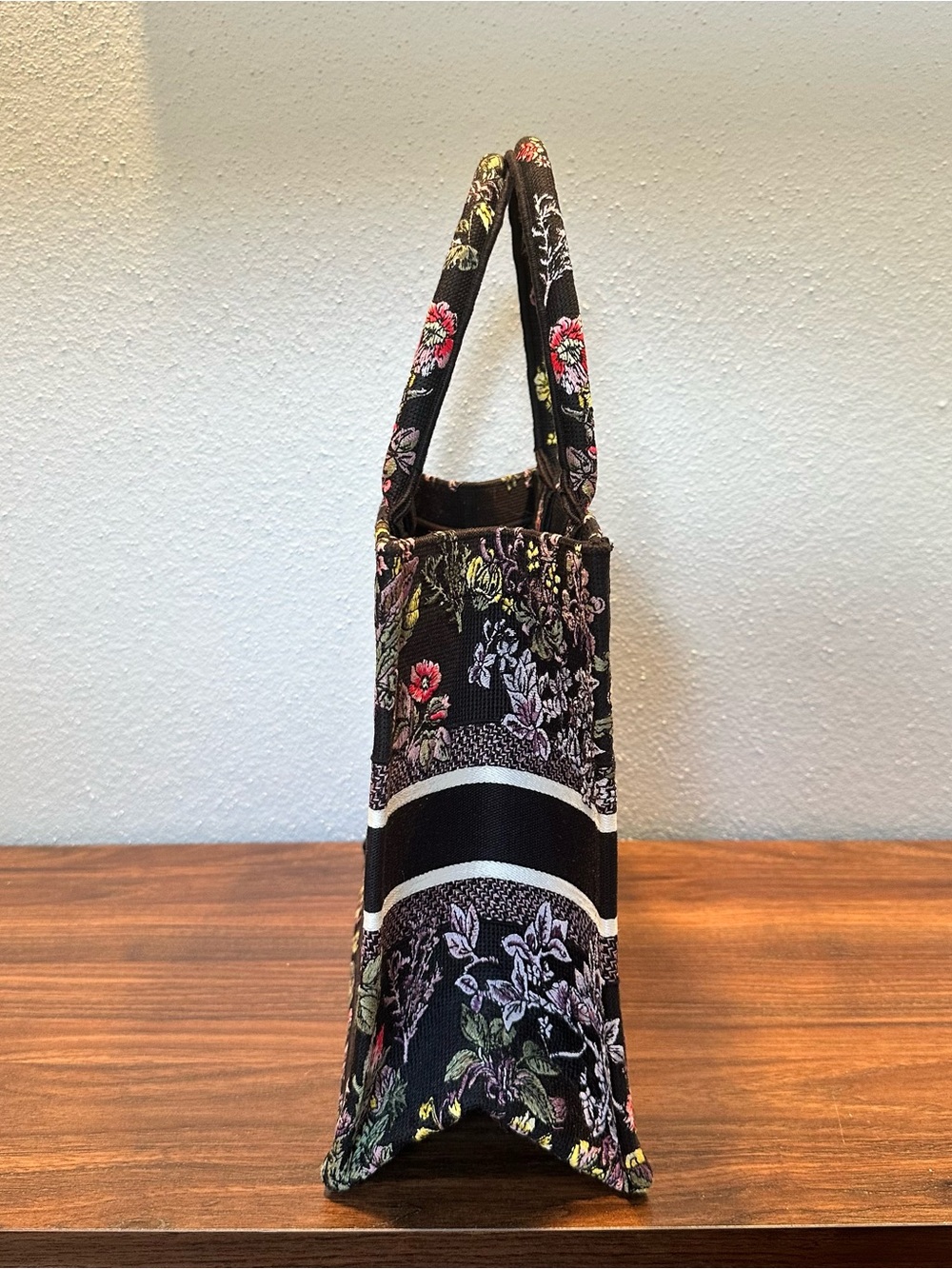 INSPIRED Black Floral Embroidered Logo Book Tote - Picture 4 of 12